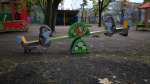 В Твери на территории детского сада № 108 обновили часть игровых элементов на детских площадках