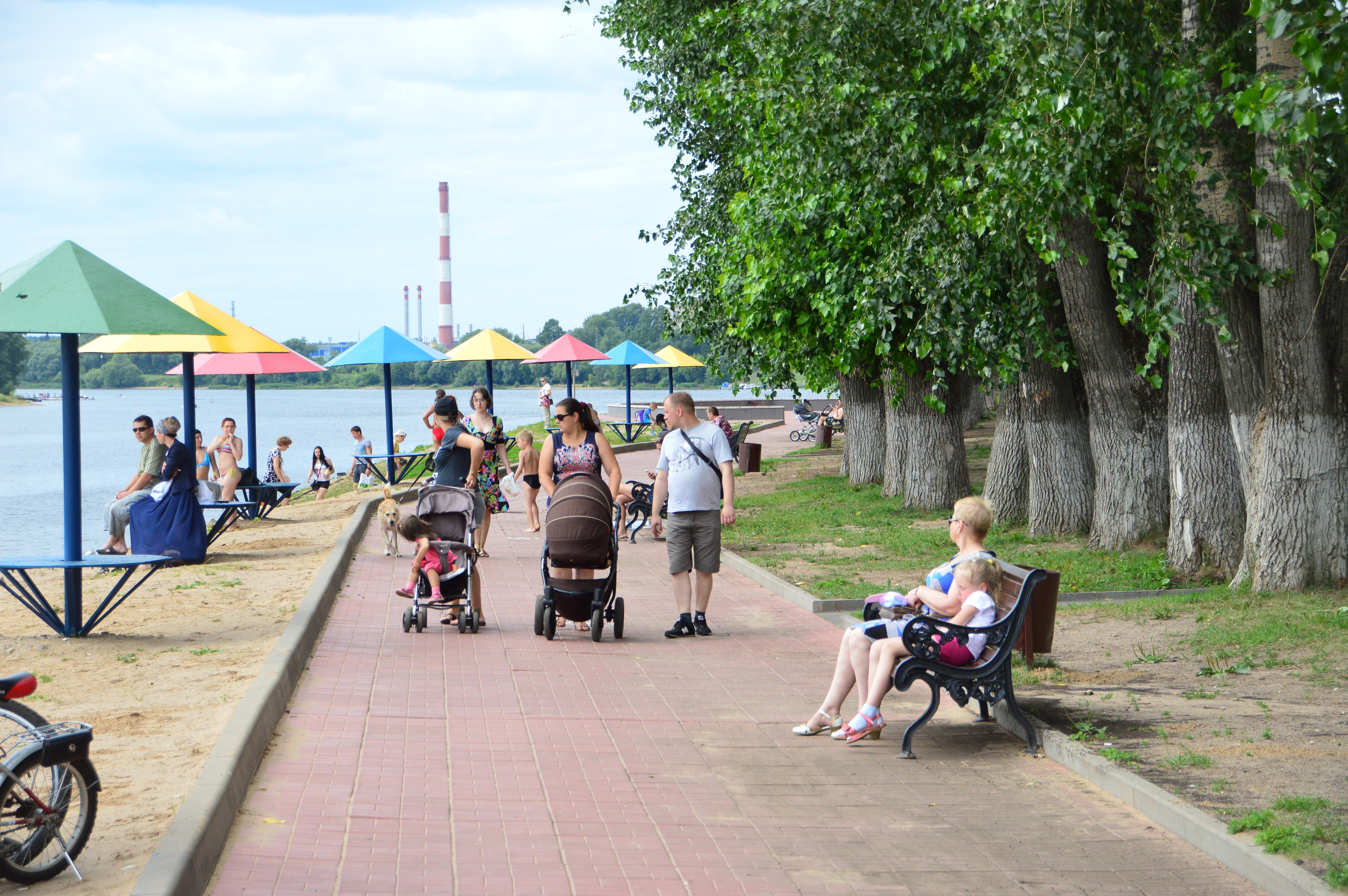 Организация мест массового отдыха. Городской пляж Тверь. Зоны массового отдыха. Места массового отдыха. Место отдыха населения.