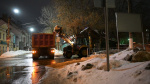 В Твери продолжаются работы по вывозу снега