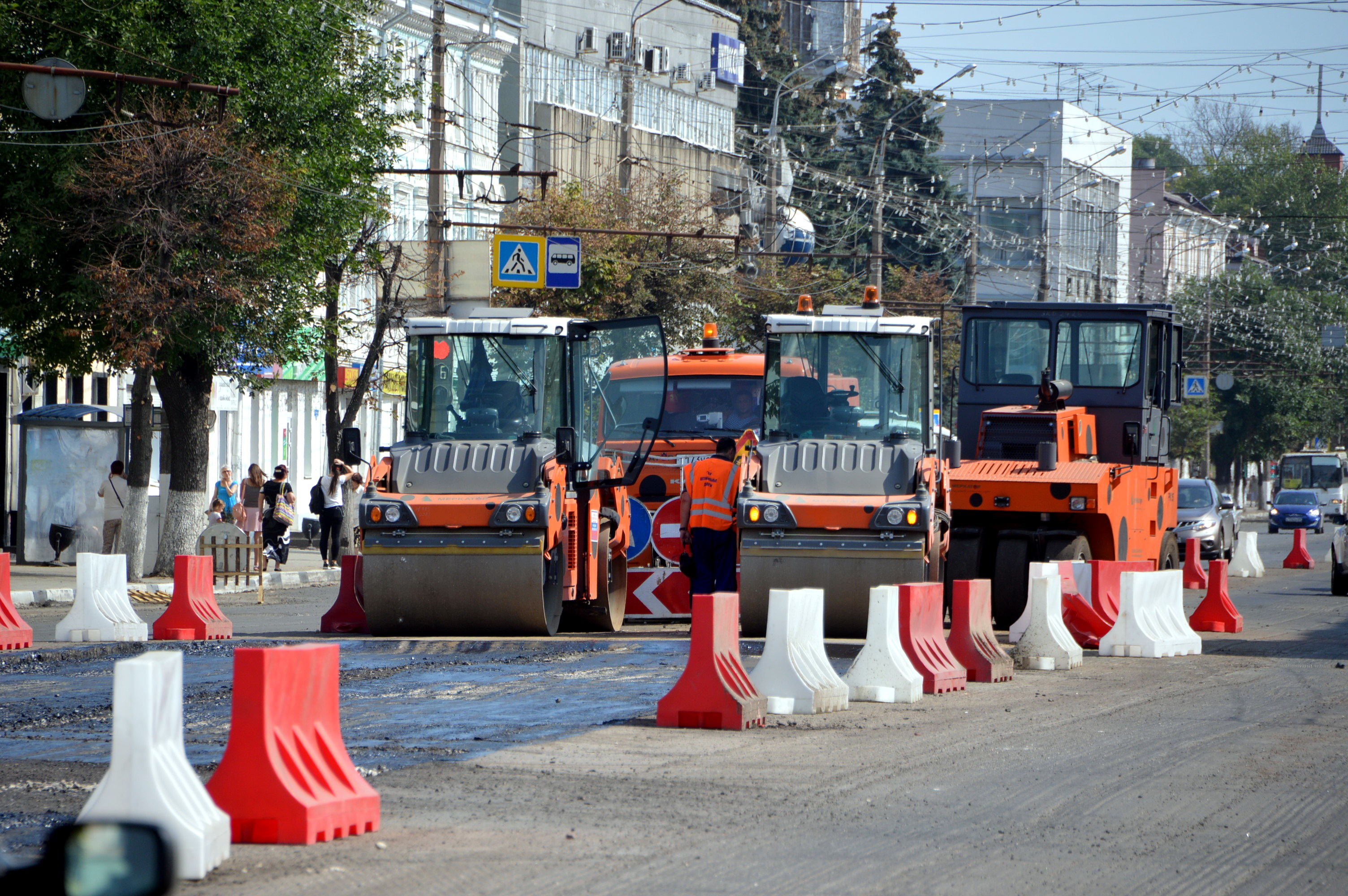 В Твери подводят итоги отбора подрядчиков на ремонт дорог