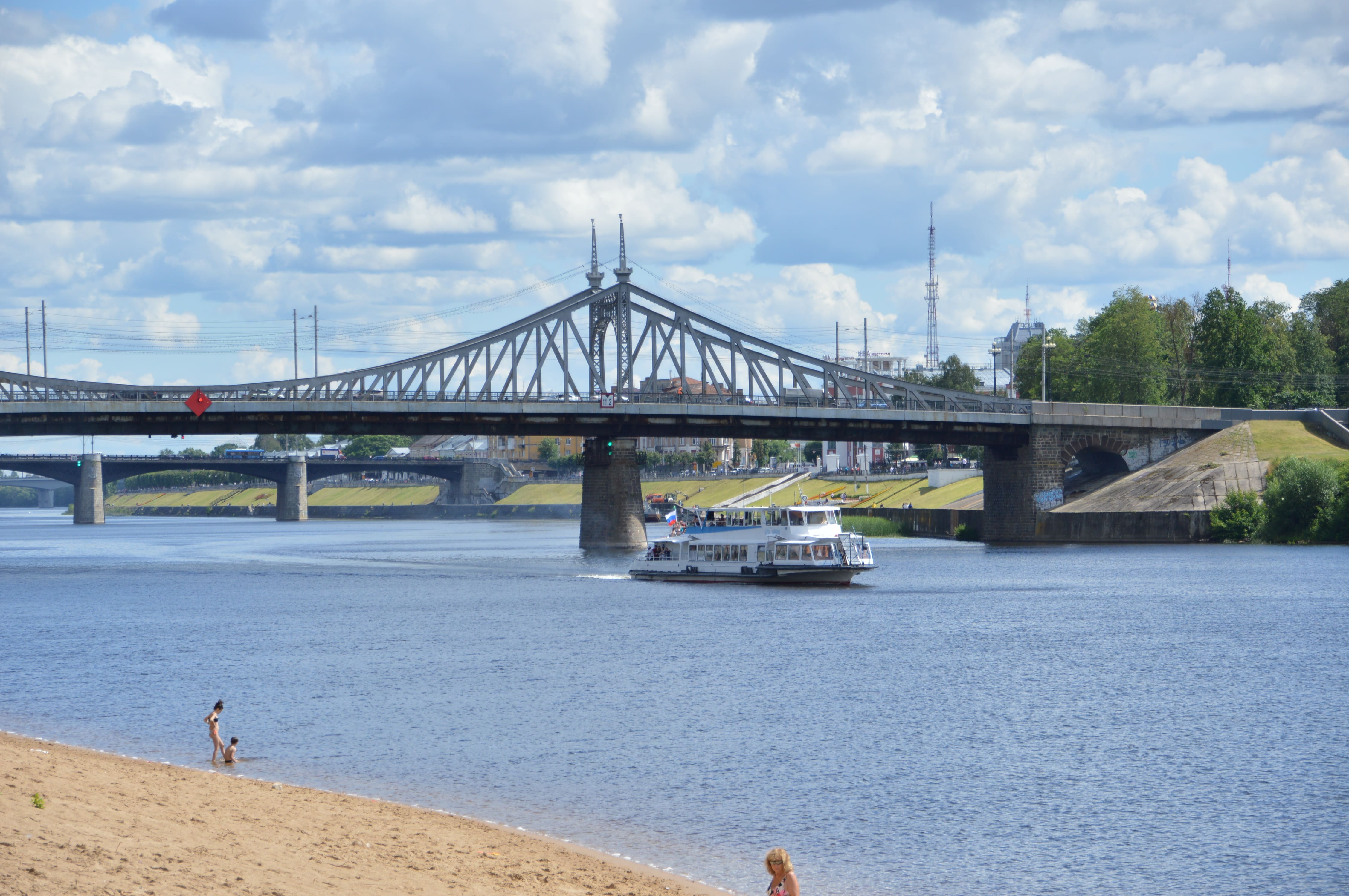 Звезда город тверь. Староволжский мост в Твери. Староволжский мост (старый мост). Старый Волжский мост Тверь. Мост в Твери через Волгу.